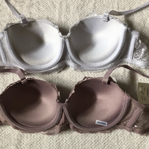 Bundle of 2 bras NWT strapless adjustable - Picture 5 of 6
